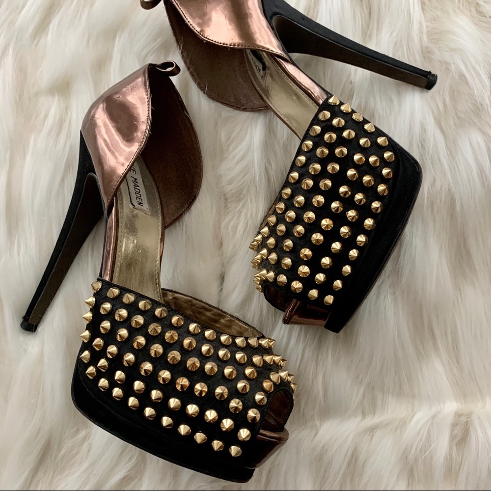 💫Steve Madden💫Obstcl- S Platform Pumps Size 10